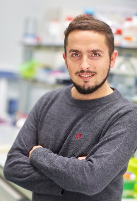 Aitor Manteca:  “Genetika eta biologia molekularrari esker duela 300 milioi urteko animalien proteinak berpizteko gai gara gure laborategian”