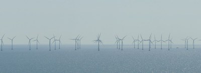 Itsasoko turbina eolikoentzako potentzia bihurgailu bat garatu du UPNA/NUPeko ikertzaile batek 