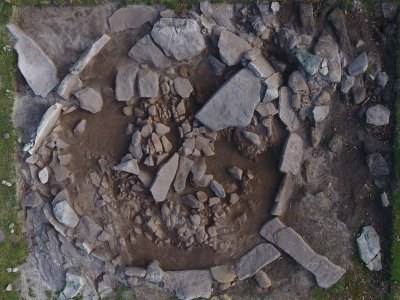 Jaizkibel V cromlech-a hilobi bezala erabili zen Brontze Aroan