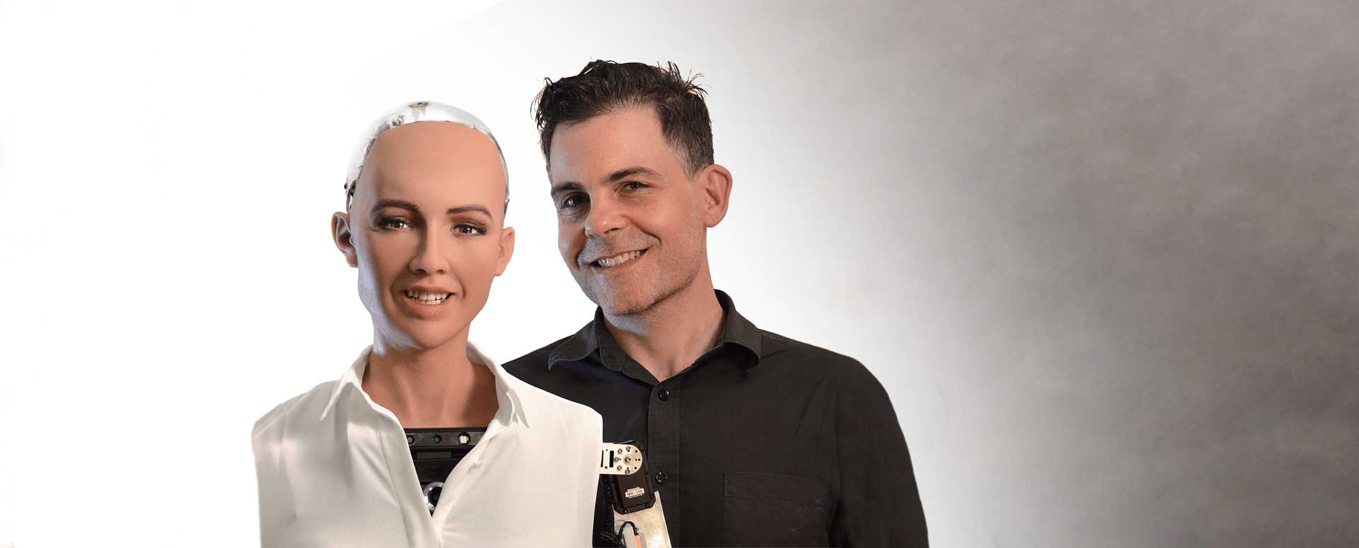 Sophia, munduko robot humanoide aurreratuena UPNA/NUPen egongo da ekainaren 7an